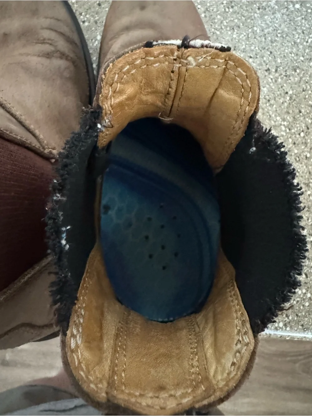 Blundstones